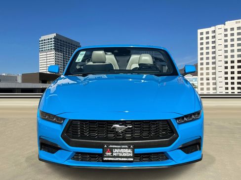 Used 2024 Ford Mustang Premium image 2