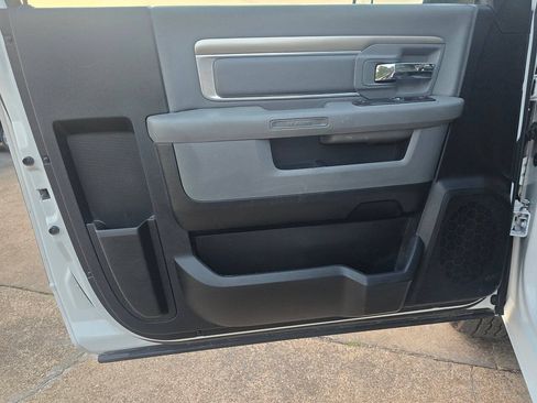 Used 2016 RAM 1500 Lone Star RWD image 12