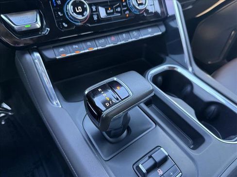 Used 2022 GMC Sierra 1500 Denali w/ Denali Reserve Package image 16