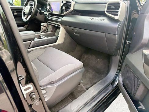 Used 2022 Toyota Tundra SR5 AWD/4WD image 13