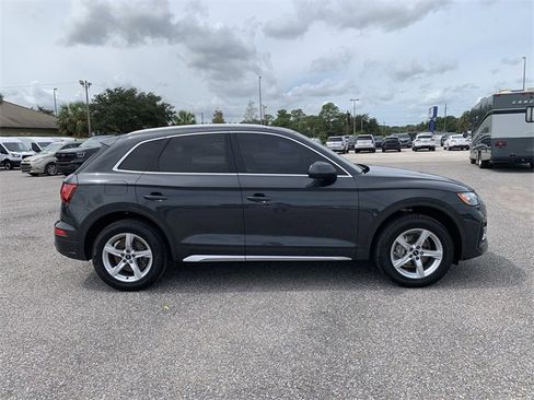 Used 2021 Audi Q5 2.0T Premium w/ Convenience Package image 3
