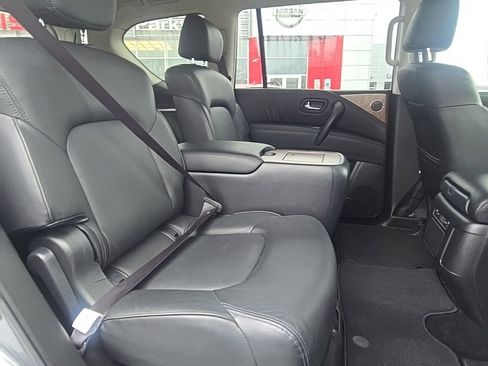 Used 2024 Nissan Armada SL w/ Captain's Chairs Package image 36