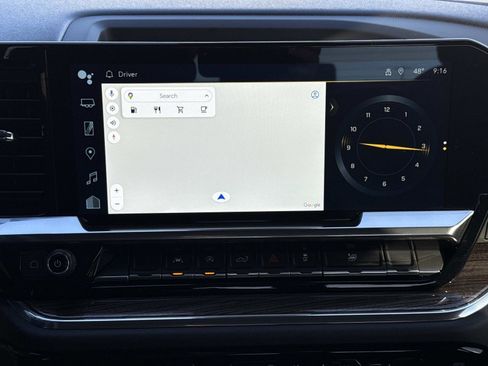 Used 2023 Chevrolet Silverado 1500 RST image 3