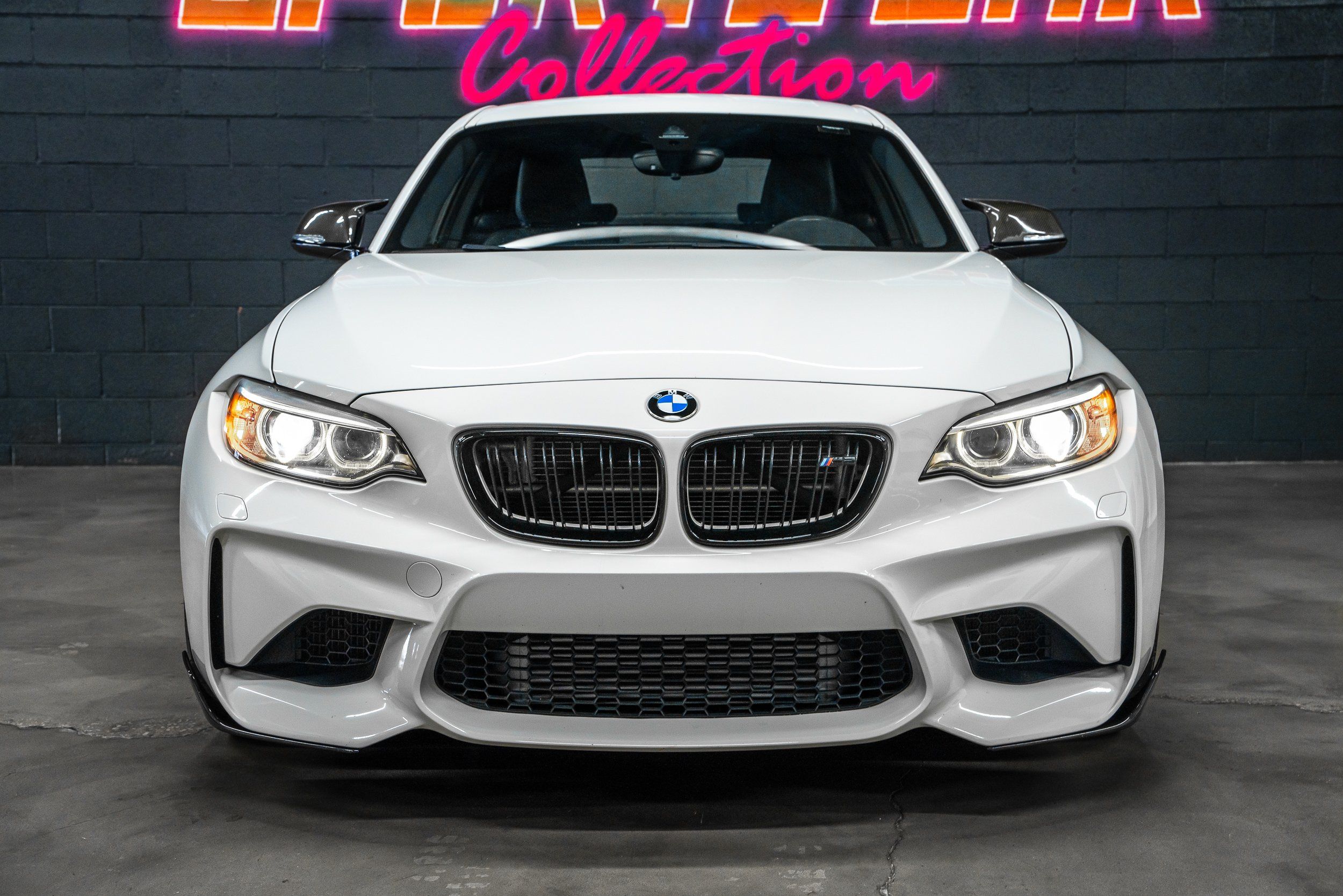 Used 2017 BMW M2 RWD image 11