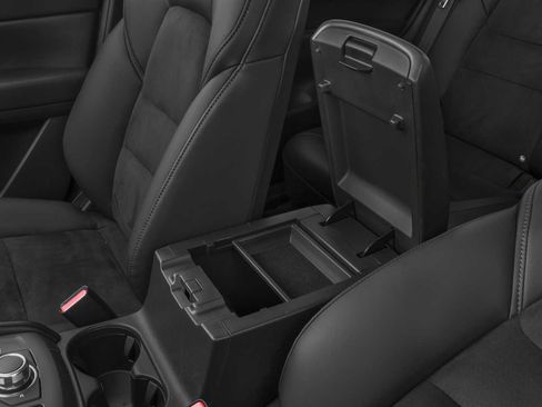 Used 2017 MAZDA CX-5 Touring w/ Preferred Equipment Package image 10