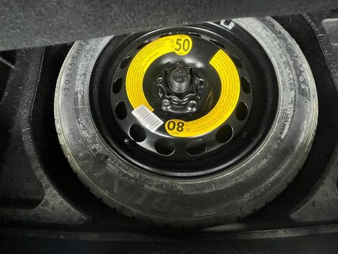 Used 2014 Volkswagen GTI Wolfsburg Edition image 28