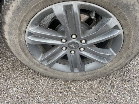 Used 2023 Ford F150 XLT w/ Equipment Group 302A High image 9