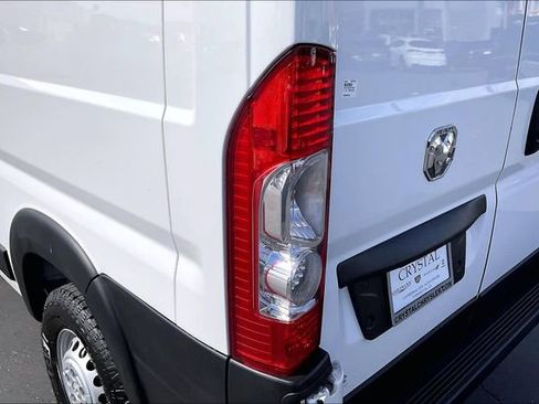 Used 2025 RAM ProMaster 2500 w/ Convenience Group FWD image 25