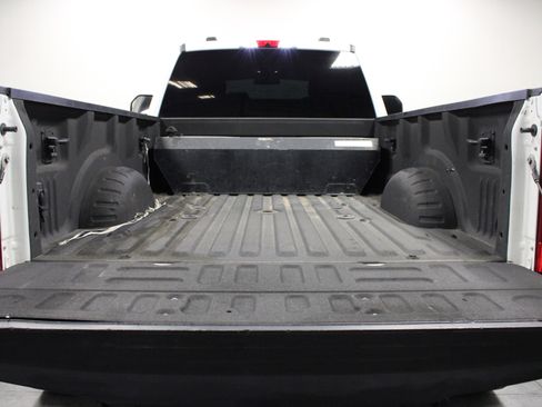 Used 2022 Ford F450 XLT w/ XLT Value Package image 13