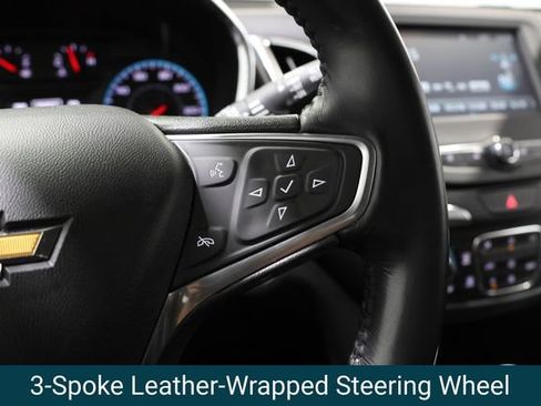 Certified 2018 Chevrolet Equinox LT AWD/4WD image 19