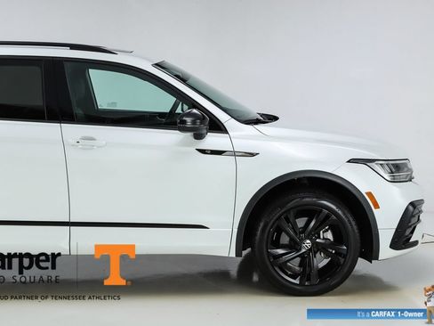 Used 2024 Volkswagen Tiguan SE R-Line AWD/4WD image 12