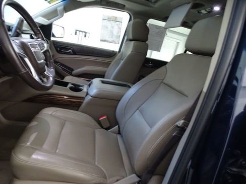 Used 2018 GMC Yukon SLT w/ Open Road Package image 2