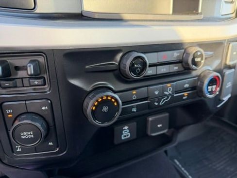 New 2025 Ford F350 XLT AWD/4WD image 17