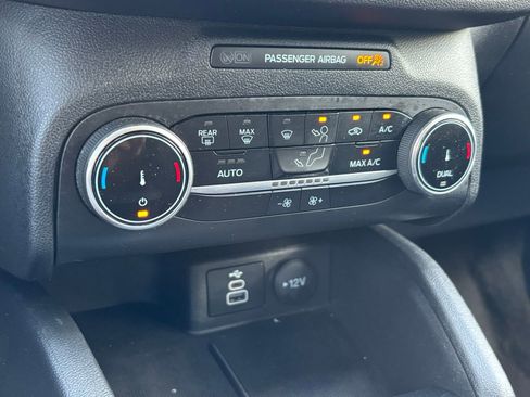 Used 2025 Ford Escape Active image 8