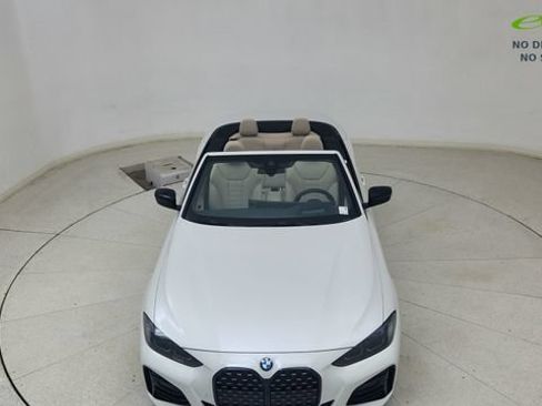 Used 2024 BMW M440i Convertible w/ Premium Package RWD image 81