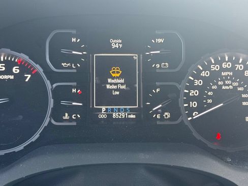 Used 2021 Toyota Tundra SR5 w/ SR5 Leather Package RWD image 3