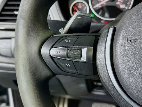 Used 2018 BMW 430i Convertible RWD image 16