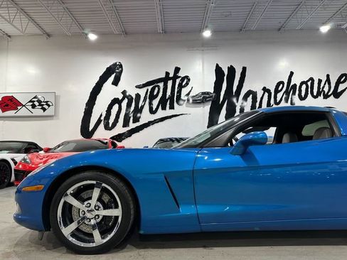 Used 2010 Chevrolet Corvette Coupe w/ Preferred Equipment Group image 6