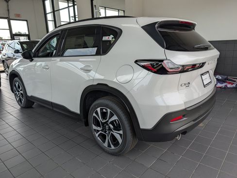 New 2026 MAZDA CX-5 Preferred AWD/4WD image 6