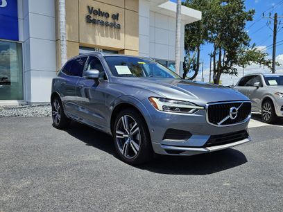 Used 2019 Volvo XC60 T5 Momentum w/ Premium Package