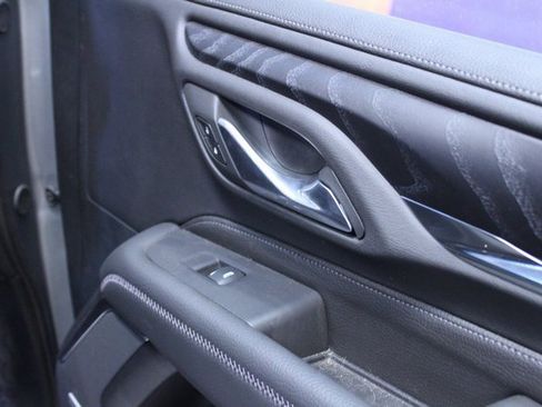 Used 2024 GMC Yukon Denali w/ Max Trailering Package image 12