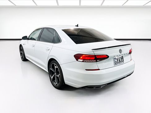 Used 2021 Volkswagen Passat 2.0T R-Line FWD image 6