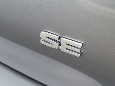 Used 2024 Mitsubishi Outlander SE FWD image 7