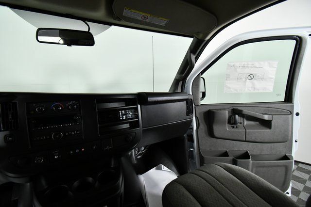 New 2025 Chevrolet Express 3500 Extended RWD image 20