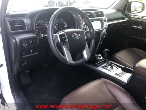 Used 2018 Toyota 4Runner Limited image 9