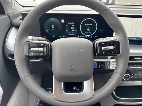 Used 2026 Hyundai Ioniq 9 SEL image 21