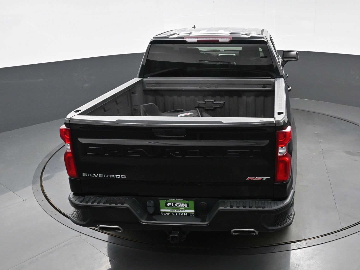 Used 2021 Chevrolet Silverado 1500 RST AWD/4WD image 36