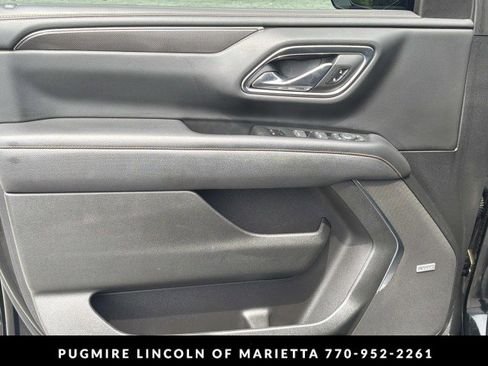 Used 2022 GMC Yukon AT4 w/ AT4 Premium Package AWD/4WD image 10