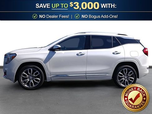 Used 2022 GMC Terrain Denali AWD/4WD image 2