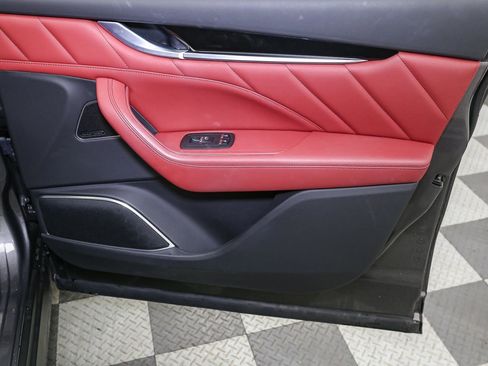 Used 2022 Maserati Levante GT image 22