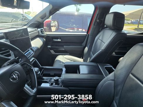 Used 2024 Toyota Tundra Platinum AWD/4WD image 3