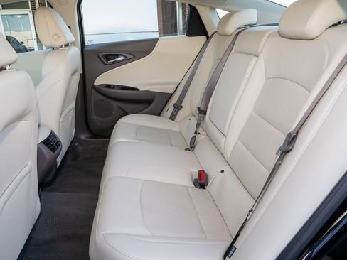 Used 2024 Chevrolet Malibu LT image 14