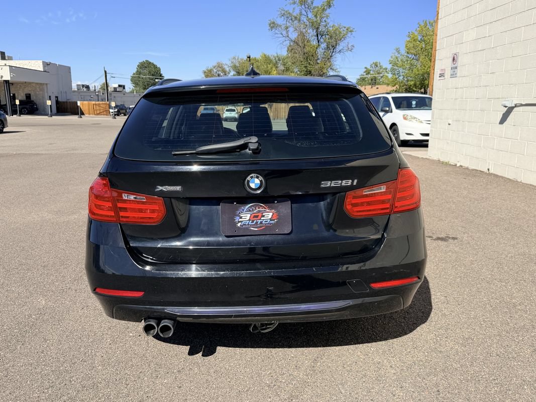 Used 2014 BMW 328i xDrive Wagon AWD/4WD image 7