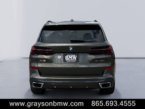 Used 2026 BMW X5 xDrive40i w/ M Sport Package image 4