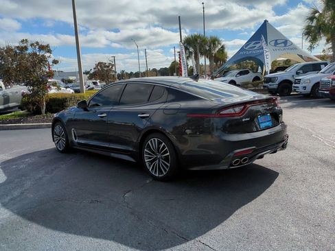 Used 2019 Kia Stinger Premium image 7