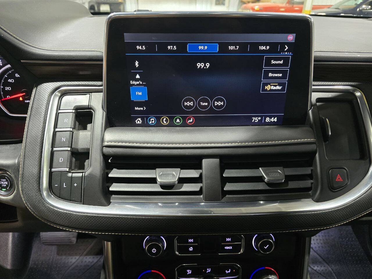 Used 2021 Chevrolet Tahoe Premier AWD/4WD image 41