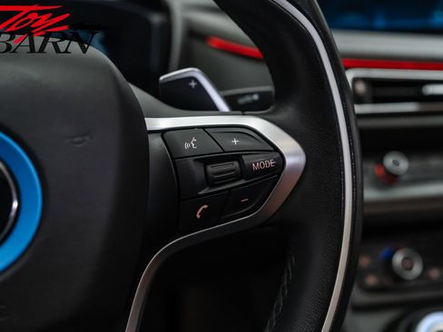 Used 2019 BMW i8 Roadster image 37