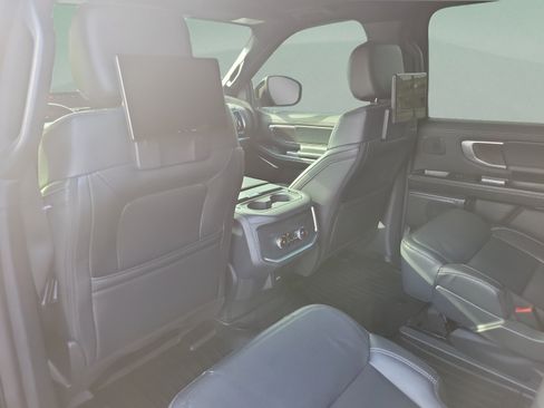 Used 2026 Ford Expedition Max Platinum w/ Stealth Performance Package AWD/4WD image 12