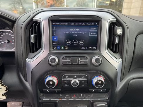 Used 2019 GMC Sierra 1500 SLE image 7