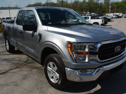 Used 2022 Ford F150 XLT AWD/4WD image 4