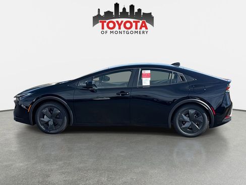 New 2026 Toyota Prius LE image 6