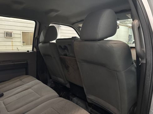 Used 2015 Ford F250 XL w/ Power Equipment Group AWD/4WD image 29
