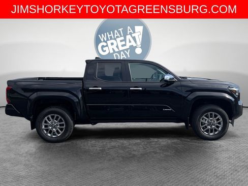 Used 2024 Toyota Tacoma Limited w/ Limited Package (LT) AWD/4WD image 2