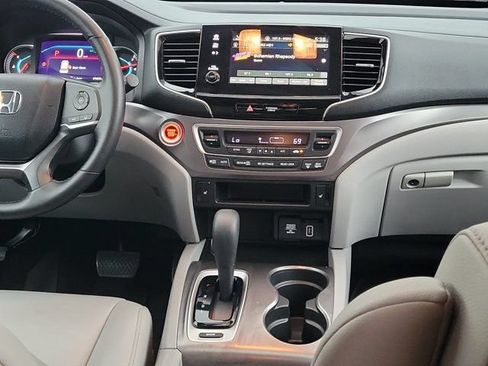Used 2019 Honda Pilot EX-L image 5