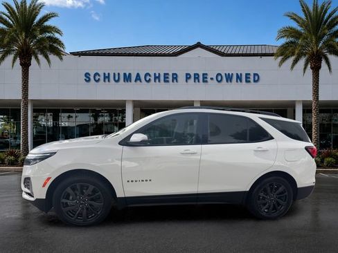 Used 2023 Chevrolet Equinox RS w/ RS Leather Package FWD image 4