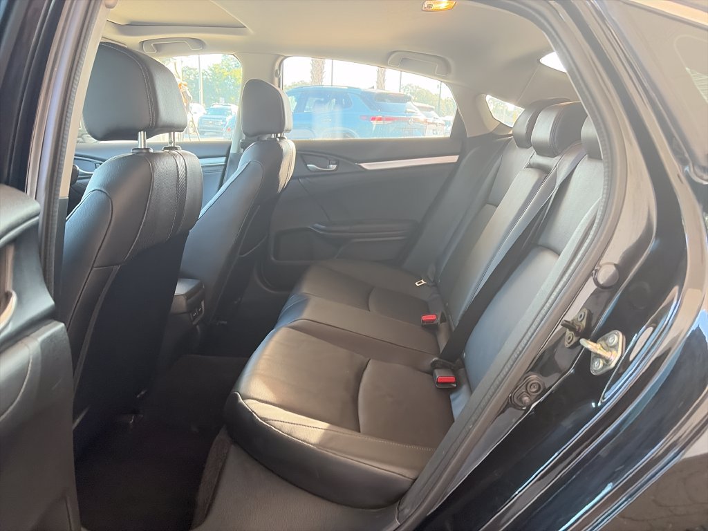 Used 2016 Honda Civic Touring image 30